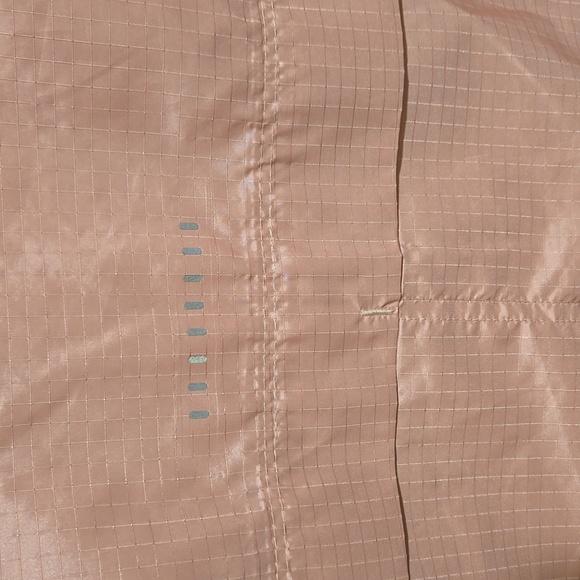 💥Nike Essential Running Jacket - Picture 8 of 10